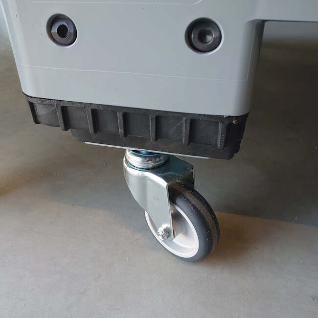 Verrijdbare palletbox met slot